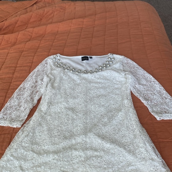 La vanya ivory blouse for woman medium size 3/4 sleeve with silver lace overlay - Picture 5 of 8